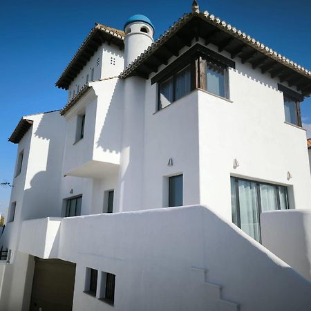 Villa Valeria Las Gabias Екстериор снимка