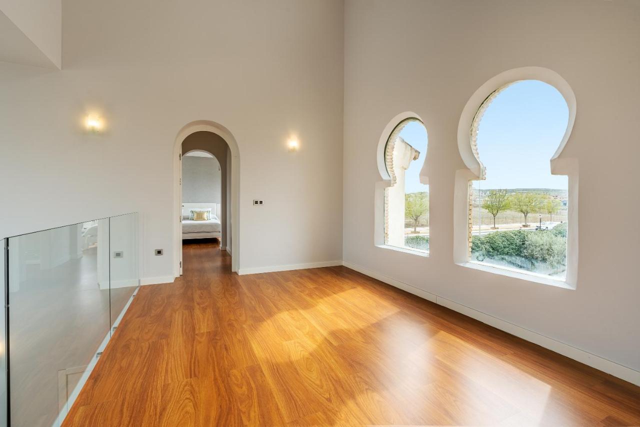 Villa Valeria Las Gabias Екстериор снимка