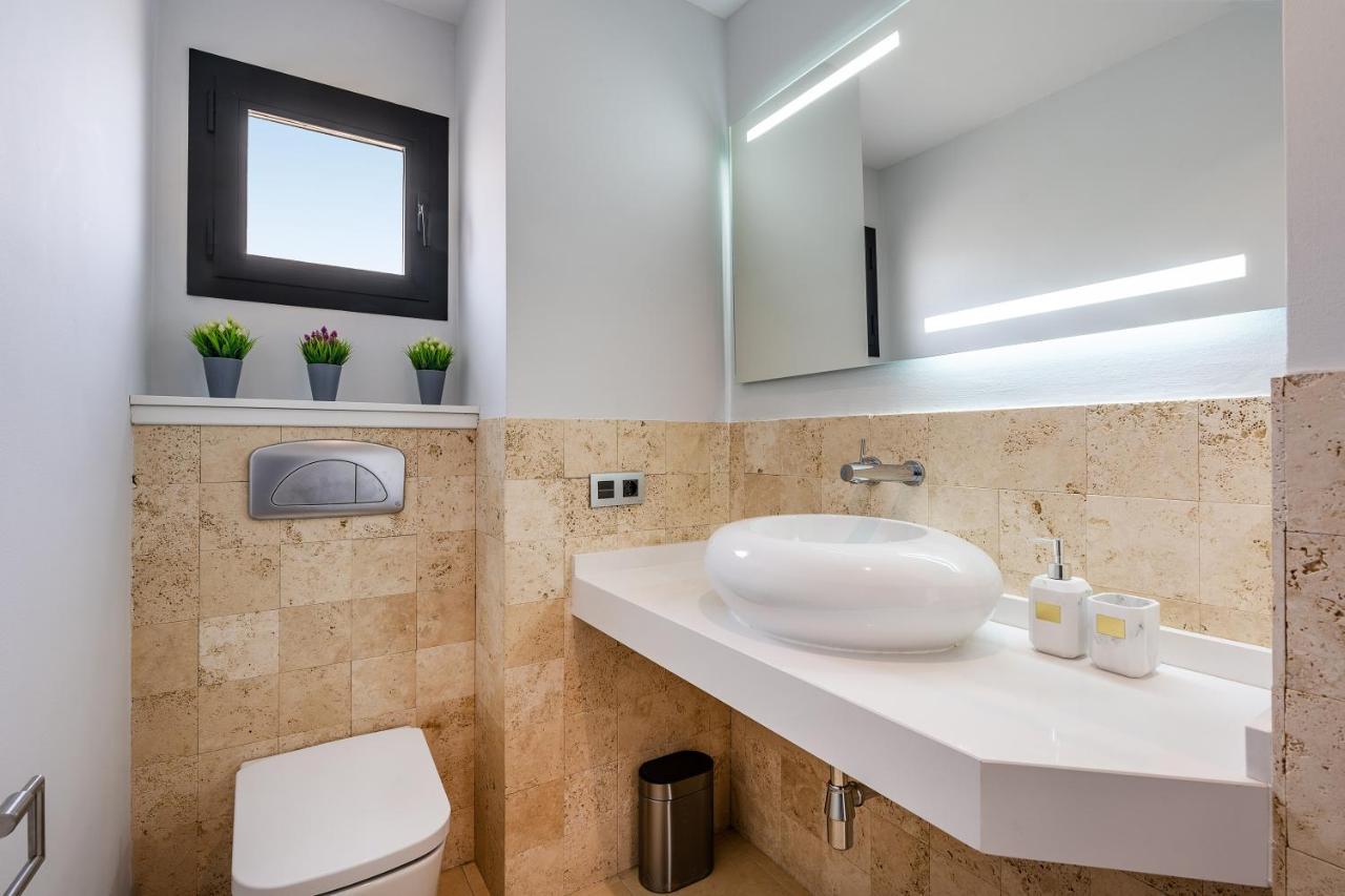 Villa Valeria Las Gabias Екстериор снимка
