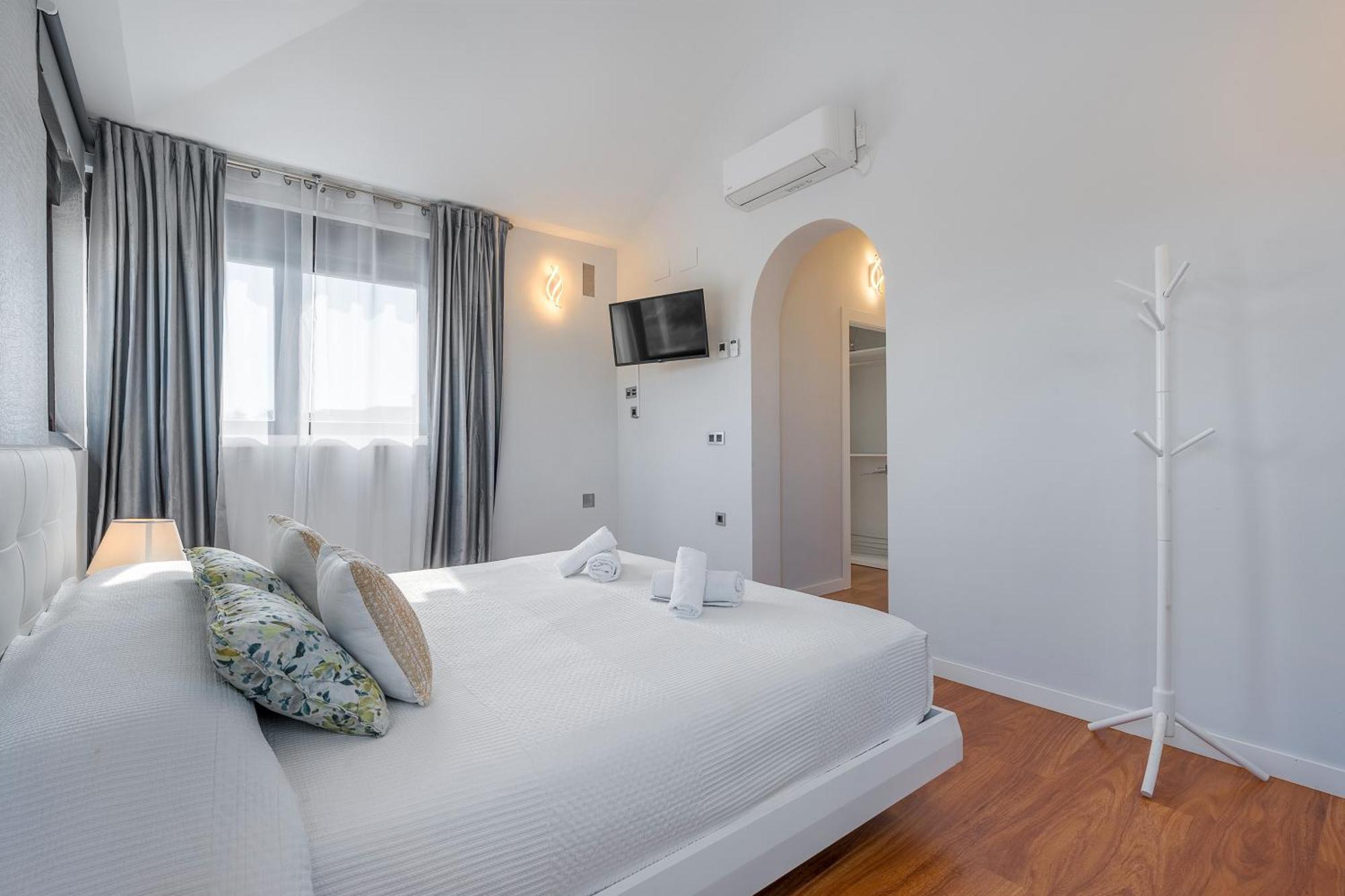 Villa Valeria Las Gabias Екстериор снимка